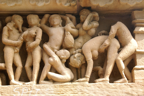 Khajuraho, Kuil Paling Porno Di Dunia [ www.BlogApaAja.com ]